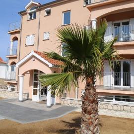 mk apartments nin, viešbutis mieste Vrsi