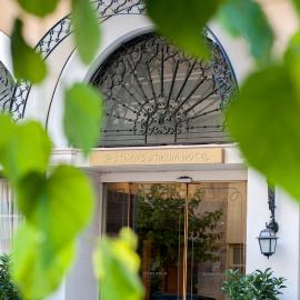 Athens Atrium Hotel & Jacuzzi Suites, hotel u Atini