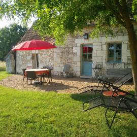 Gite La Bergerie, hotel in Varennes