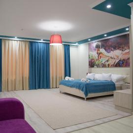 Mirage Hotel, hotel din Bereg