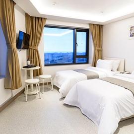 Rezion Hotel, hotel en Seogwipo