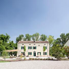 Cascina La Goliarda, хотел в Curtatone
