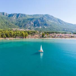 Yucelen Hotel, hotel em Akyaka