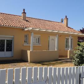 Maison bord de mer, hotel in Saint-Hilaire-de-Riez