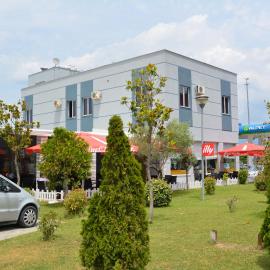 Rinas में, होटल Hotel Alpet
