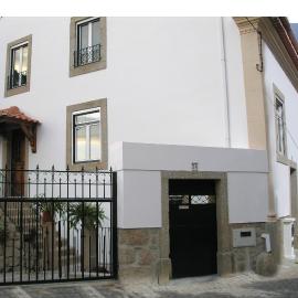 Casa do Balcão, hotel u gradu 'Alcains'