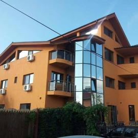Pensiunea Casa Beatrice, hotel in 2 Mai