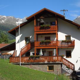 Möslehof – hotel w mieście Kauns