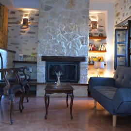 Villa Kotronia, Hotel in Áfissos