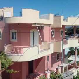 Studio Alexis, hotel i Ksamil