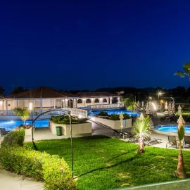 Exotica Hotel & Spa by Zante Plaza, hotell sihtkohas Kalamaki
