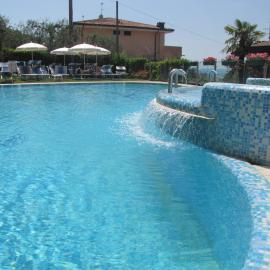 Residence Villa Margherita, khách sạn ở Brenzone sul Garda
