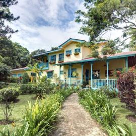 Casa De Las Tias