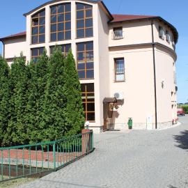 Hotel Oaza, ξενοδοχείο σε Prudnik