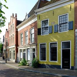 Huisje aan de gracht, ξενοδοχείο σε Franeker