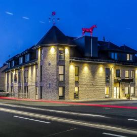 Hotel Rotes Einhorn ****: Düren - Eifel şehrinde bir otel