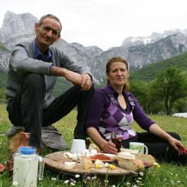 Kulla e Sadri Lukes: Theth şehrinde bir otel