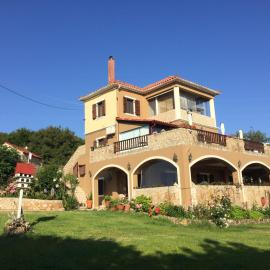 Vervekis Apartments, hotel in Fiskardo
