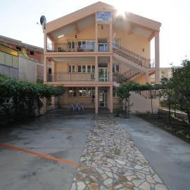 Apartments Centar Sutomore