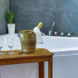 Suites Residences Spa, khách sạn ở Colmar