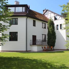 Villa Neubad, hotel in Saulkrasti