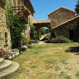 Gîtes de Lez, hotel in Laguépie