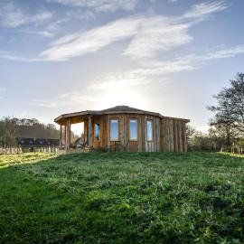 Nether Farm Roundhouses - Henmore Water & Sturston Winds with hot tubs - Bradley Wood no hot tub, hotel in Ashbourne