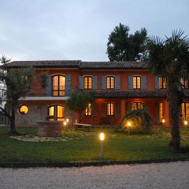 Ca' Borgo delle Rane, hotel en Pernumia