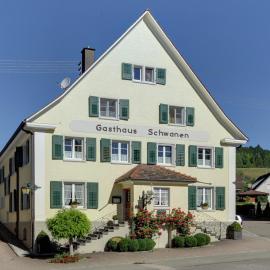 Gasthaus Schwanen & Villa Pfarrhus, hotel in Stühlingen