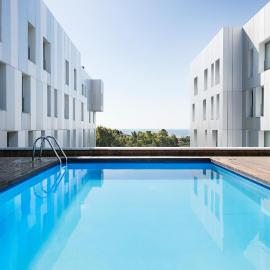 Lugaris Beach Apartments, hotel in Barcelona
