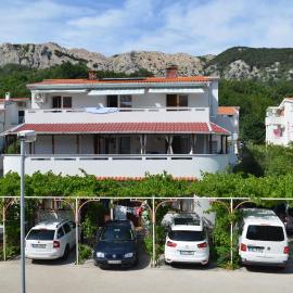 바슈카에 위치한 호텔 Apartments Sersic Baska