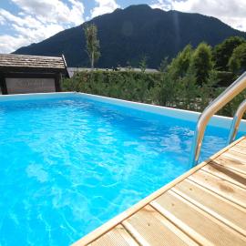 Chalet Fiocco Di Neve: Pinzolo'da bir otel