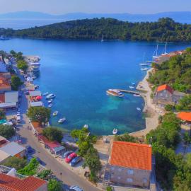 Apartments Slavica: Pomena şehrinde bir otel