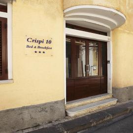 Crispi 10, hotel en Floridia