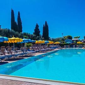 Camping Serenella, hotel a Bardolino