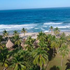 Viesnīca Ecolodge Playa Brava Teyumakke pilsētā Calabazo