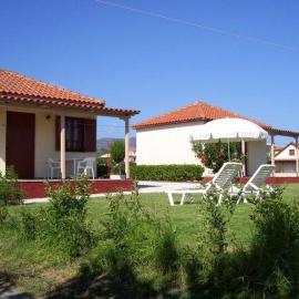 Beach Bungalows, hotel di Kipseli