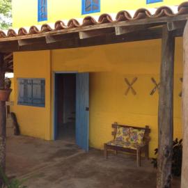 Arte Vida Hostel Feminino, hotel en Itaúnas