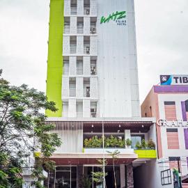 Whiz Prime Hotel Sudirman Makassar, מלון במקאסאר
