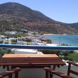 Agnanti Apartments: Vathi şehrinde bir otel