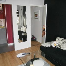 STUDIO 100 m PLAGE, hotel di Le Portel