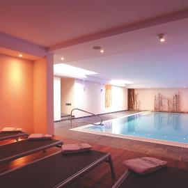 Hotel Garni Muttler Alpinresort & Spa, hotel u gradu 'Samnaun'