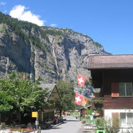 Hotel-Restaurant Stechelberg Bed & Breakfast، فندق في ستيتشيلبيرغ