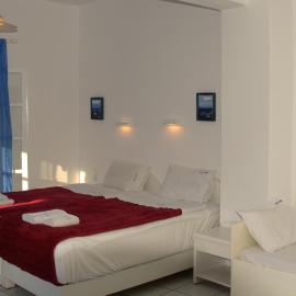 Porto Bello Hotel Apartments, Hotel in Mílatos