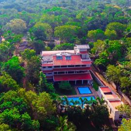 Lavendish Okrin Hotel, hotel i Kataragama