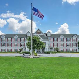 Lancaster Inn & Suites，緬海的飯店