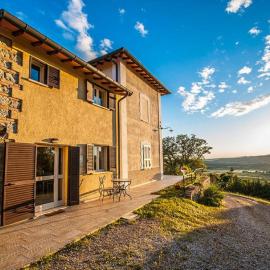 Panorama-Ferien-Toscana Your cozy and fully equipped vacation home, hotel in Massa Marittima