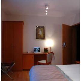 Hotel South Charleroi Airport, hotel v destinácii Charleroi