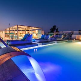 Maritina Hotel โรงแรมในคอสทาวน์