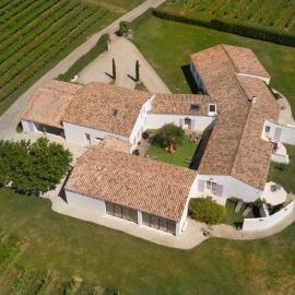 Villa Sarment Oleron, hotel i Saint-Pierre-dʼOléron